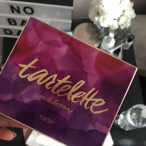 tartelette in bloom 🔥💕